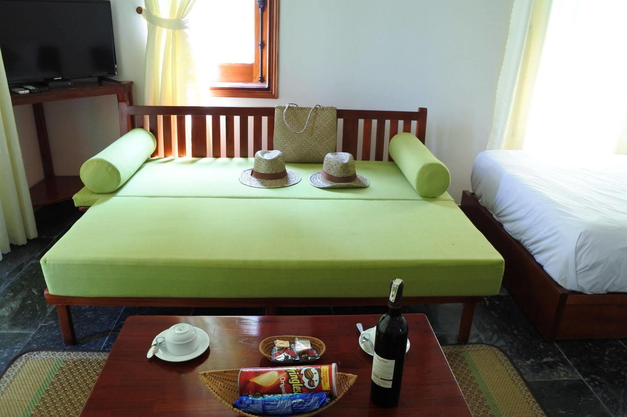 Hoi An Osaka Riverside Villa & Spa Zewnętrze zdjęcie